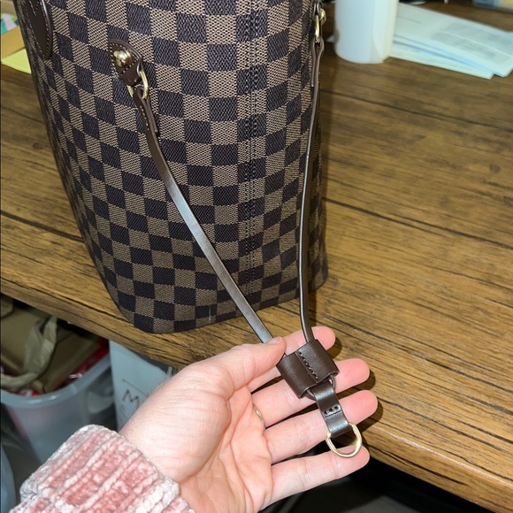Amazon Elegant Checkered Tote Bag in Brown- OS - Picture 2 of 9
